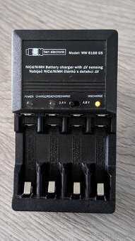 Nabijacka AA/AAA baterii