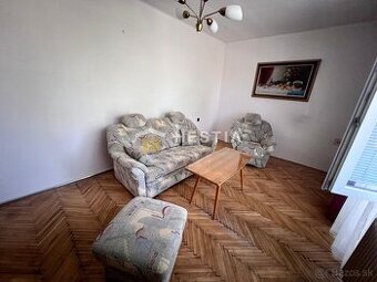 2 izbový byt s balkónom na 1.poschodí v Brezovej pod Bradlom