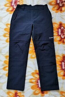 Zateplene outdoorove softshellove nohavice Hi-Tec