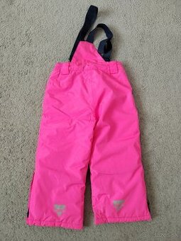 Predám dievčenskú súpravu na lyzovanie