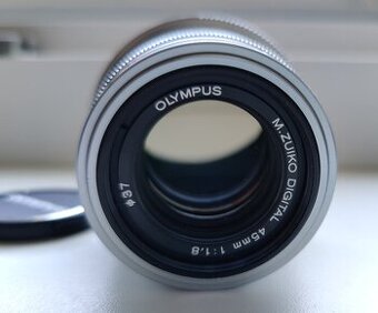 om-system m.zuiko 45mm f1.8