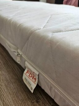 Predám detský matrac 180 × 80 cm – prateľný poťah