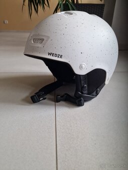 REZERVOVANE Lyziarska a snowboardova prilba Wedze FS 300 - 1