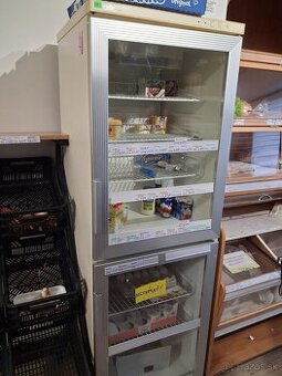 Presklena chladnička