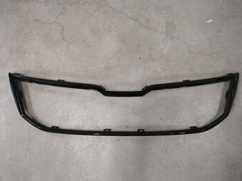 Škoda KAROQ 7/2017- rámik prednej masky čierny