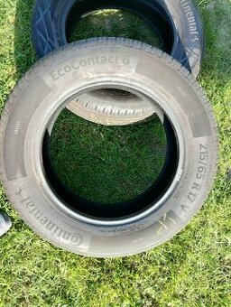Pneumatiky 215/65 R17 V