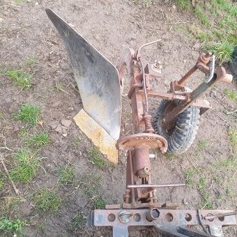 pluh za malotraktor