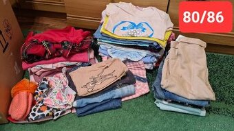 Balík dievčenského oblecenia