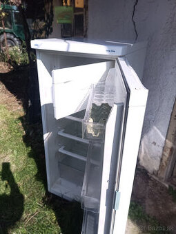 predam chladnicku Calex.