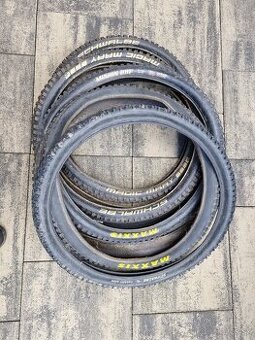 Maxxis 26, Schwalbe 26, Specialized