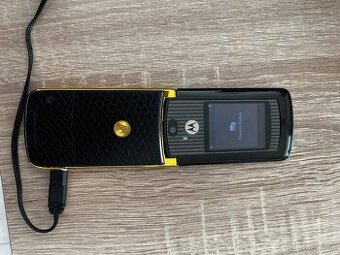 Motorola Razr V8 Zlata