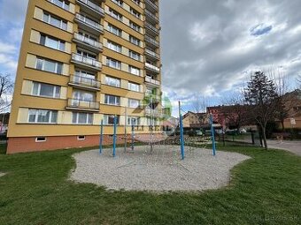 Na predaj : 3-izbový byt v centre mesta