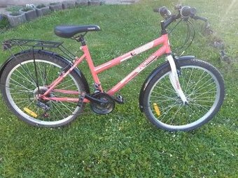 Dievčenský bicykel