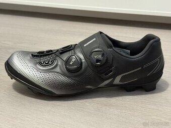 Cyklistické tretry Shimano SH-XC702 – veľkosť 44