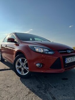 Ford Focus 1.6 benzín