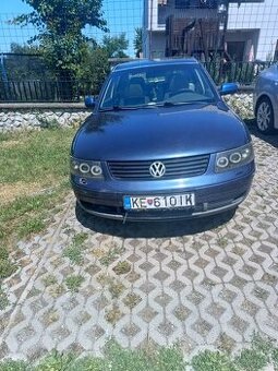 Volkswagen Passat B5,2.8 V6,142kw,r.v 1998
