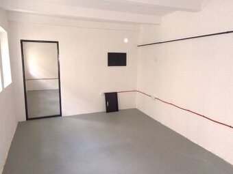 Prenájom - kancelársky priestor 110 m2, Banská Bystrica, Cen