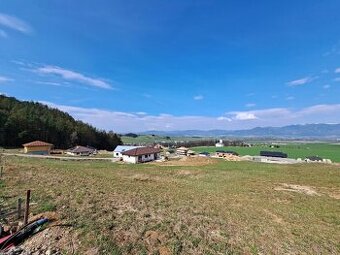 Stavebný pozemok 710 m2, Necpaly