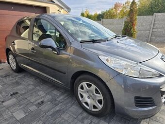 Predám Peugeot 207 1.4 benzín