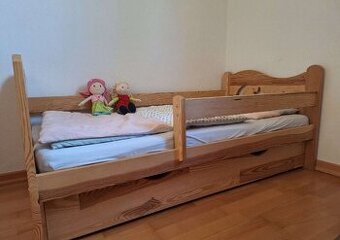 Detská posteľ z masívu