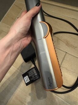 Dyson Airstrait HT01