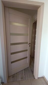 Interiove dvere z masívu buk