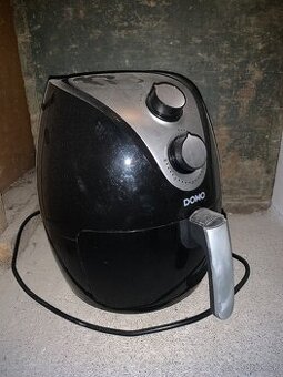 Teplovzdušná fritéza