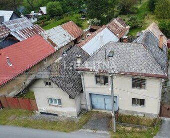 RODINNÝ DOM NA REKONŠTRUKCIU PODĽA VLASTNÝCH PREDSTÁV, PONI - 1