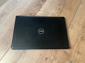 DELL Latitude 5590