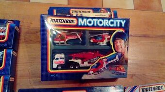 MATCHBOX MOTORCITY SET + Convoy action
