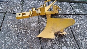 Predám pluh - obracák