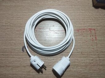 Predlžovací kábel