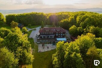 RADO | Chata pod Ostrým vrchom | Soblahov - 8303 m2 pozemok