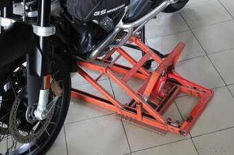 hydraulický zdvihák na motorky a štvorkolky