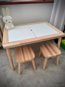 Detský stolík a stoličky