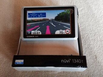 GPS navigácia Garmin 1340T TOP stav