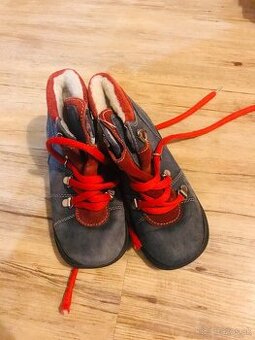 Prechodné šnurovacie topánky