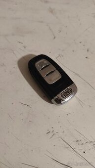 Kľúč Audi A4 B8
