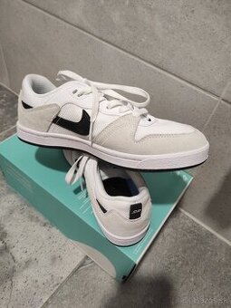 Nike dámske tenisky