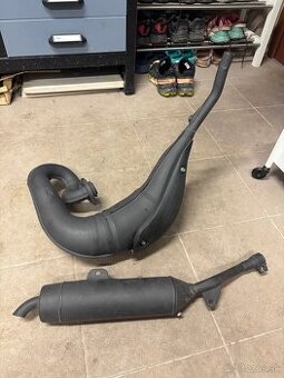 Výfuk yamaha Dt 125x