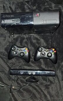 X-Box 360 Kinect + 2 ovládače a Hry