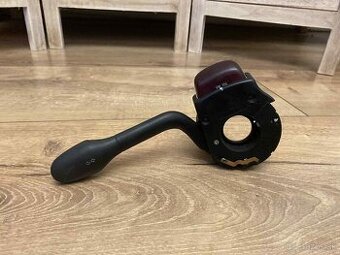 Prepínač smerových svetiel na VW PASSAT B4 Variant