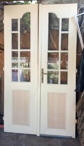 Dvojkrídlové masívne drevené dvere