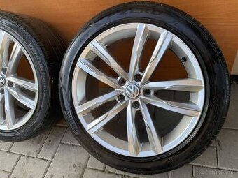 DARTFOR silver GRAU VW Passat 8B 5x112 8j x18 ET 44 VW 2