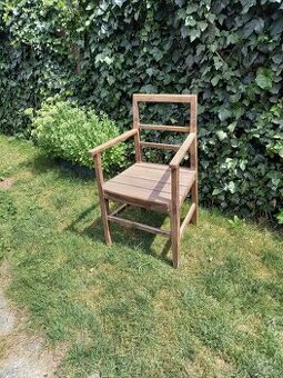 Starožitná stolička