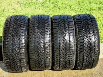 4KS ZÁNOVNÉ ZIMNÉ PNEU GOODYEAR ULTRAGRIP - 225/40 R18 92V