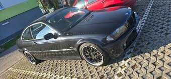 Predám len v celku BMW e46 323ci-nepojazdné