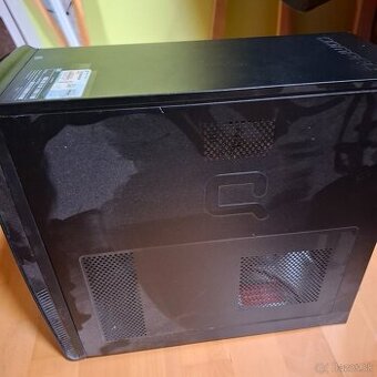 PC skriňa Mid tower ATX