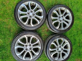 4x100 R17