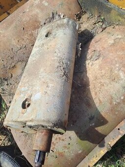 VALEC STAVOSTROJ VWW 3400